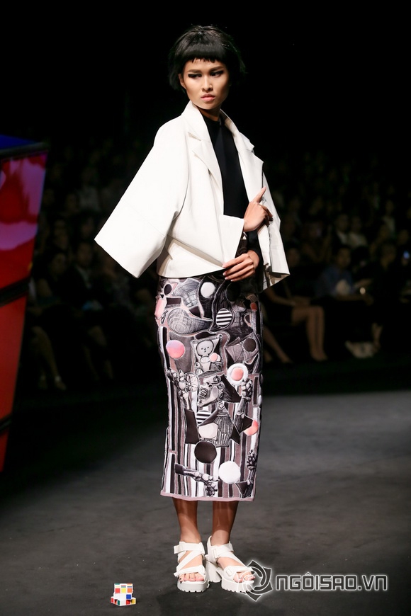 Sao việt,sao viet,nhà thiết kế võ công khanh,bộ sưu tập võ công khanh,Elle show Xuân - Hè 2015