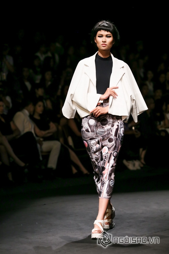 Sao việt,sao viet,nhà thiết kế võ công khanh,bộ sưu tập võ công khanh,Elle show Xuân - Hè 2015