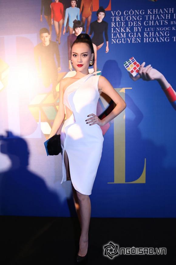 Cao Thùy Linh, Hoa hậu Quốc tế 2014, Giải nhất Trang phục Dân tộc, Cao Thùy Linh gây chú ý với váy hờ sườn quyến rũ
