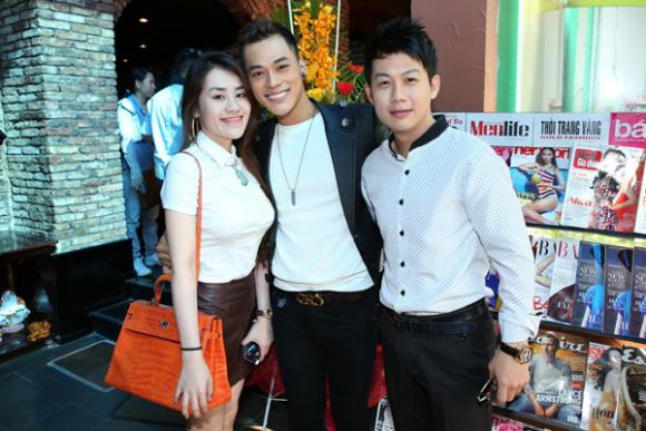 sao Việt, Ông hoàng nhạc Việt, Đàm Vĩnh Hưng, Đàm Vĩnh Hưng chê Mỹ Tâm, Đàm Vĩnh Hưng đặt nghệ danh cho học trò
