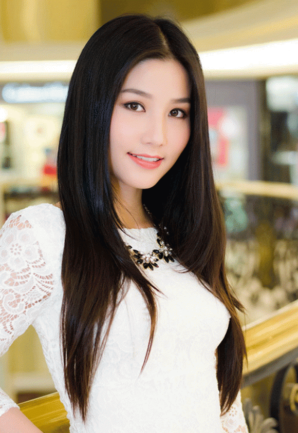 Diễm My 9x thời thơ ấu, sao việt thời thơ ấu, Diễm My 9x gợi cảm, thời trang của Diễm My 9x