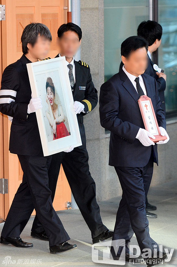 Kim Ja Ok,Kim Ja Ok qua đời vì ung thư,đám tang Kim Ja Ok,nữ diễn viên Gia đình là số 1,sao Hàn qua đời
