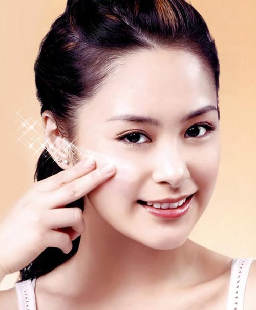 Trị trứng cá, Trị trứng cá bằng kem đánh răng, Chăm sóc da