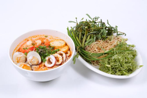 Bún Thái, Vương Quốc Tôm, Món ăn ngon