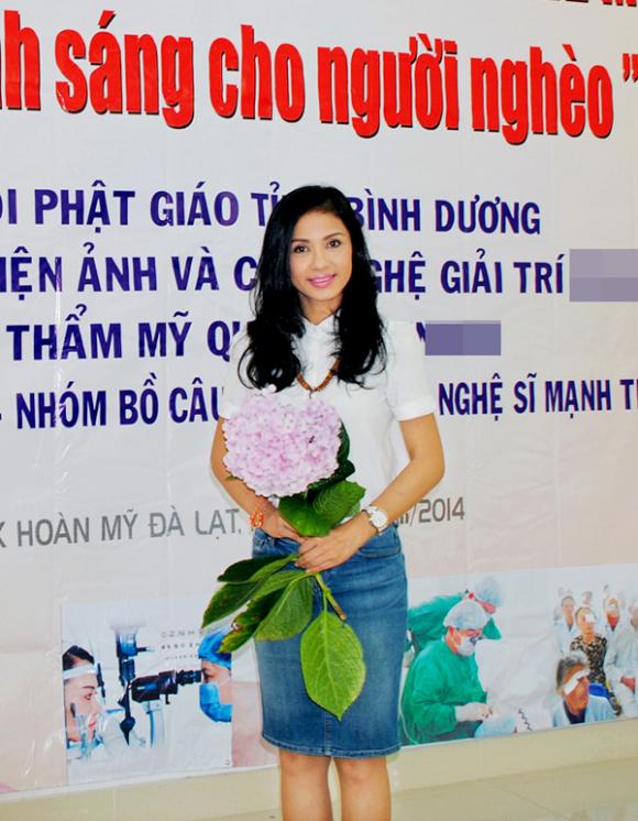 sao Việt, Việt Trinh, người đẹp Tây Đô, Việt Trinh đón tuổi mới, Việt Trinh làm từ thiện thay sinh nhật