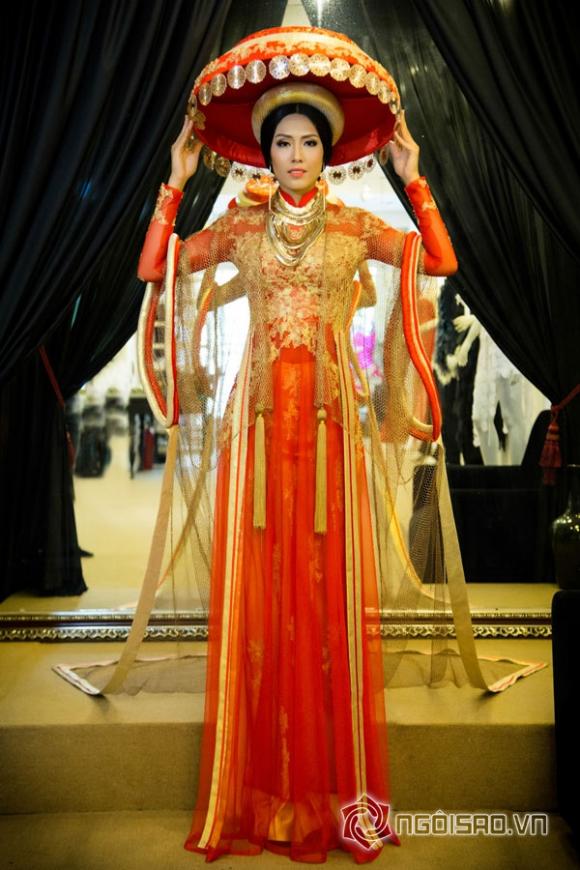 sao Việt, Nguyễn Thị Loan, lộ diện trang phục dân tộc Nguyễn Thị Loan, Hoa hậu thế giới 2014, Miss World 2014
