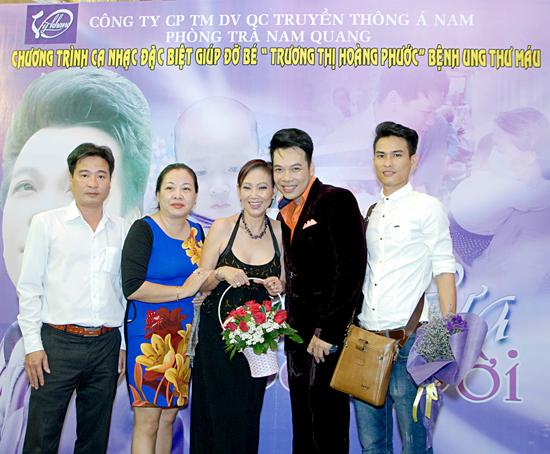 Vỹ Khang, ca sỹ Vỹ Khang, đêm nhạc của Vỹ Khang, sao việt, Vỹ Khang đêm nhạc từ thiện