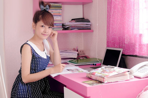 Phòng ngủ,phòng ngủ hotgirl,phòng ngủ màu hồng làng mạn