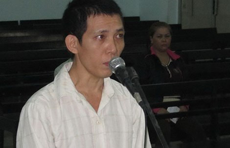 Cướp tài sản, Hai phụ nữ bị trói, Lừa đảo