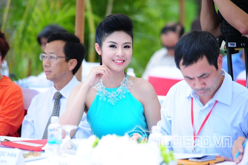 hoa hau viet nam 2014, thi sinh hoa hau viet nam, phan thi ao tam hoa hau viet nam, hoa hau viet nam bikini, anh deo hoa hau viet nam 2014