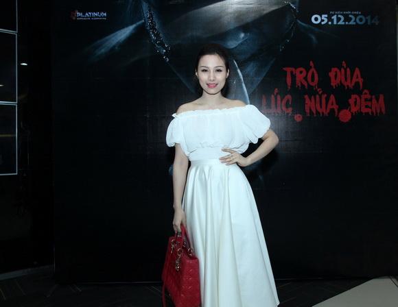 Sao việt,sao viet,á hậu pháp 2011 Anissa Tifourghi,em gái á hậu pháp,á hậu pháp sang việt nam