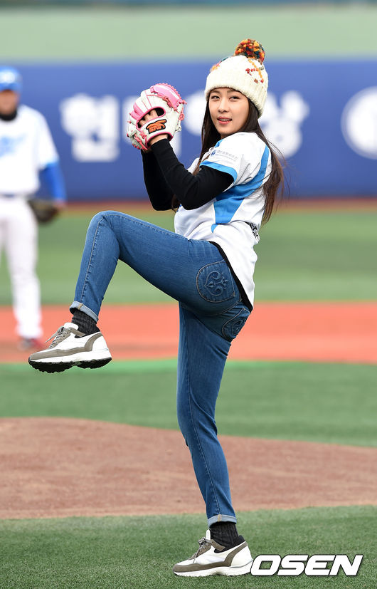 Ha Ji Won, Ha Ji Won như nữ sinh, Ha Ji Won 2014, Ha Ji Won bóng chày, Hoàng hậu Ki