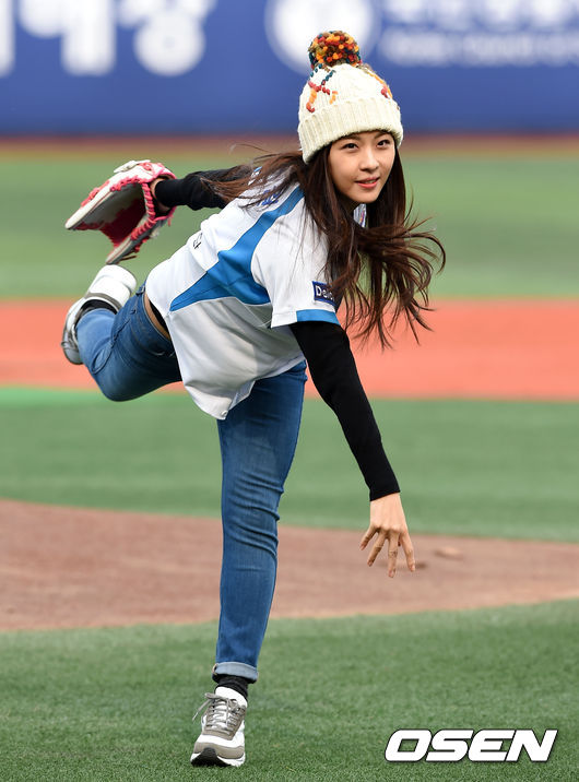 Ha Ji Won, Ha Ji Won như nữ sinh, Ha Ji Won 2014, Ha Ji Won bóng chày, Hoàng hậu Ki