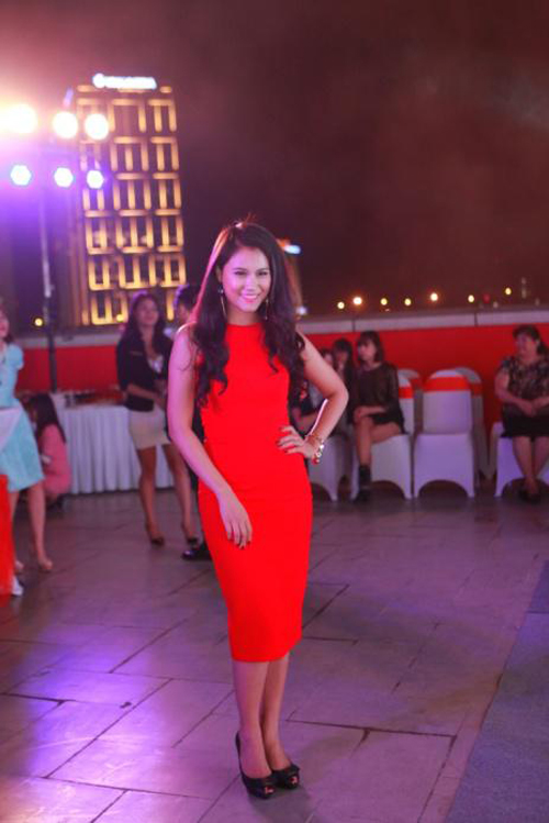 Trung tâm thể thao cao cấp NShape Fitness, Trung tâm thể thao, Hoa hậu biển Vân Anh