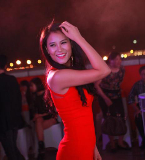 Trung tâm thể thao cao cấp NShape Fitness, Trung tâm thể thao, Hoa hậu biển Vân Anh