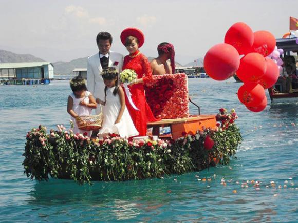Rước dâu,phương tiện rước dâu,rước dâu 'ngọt ngào' nhất 2014