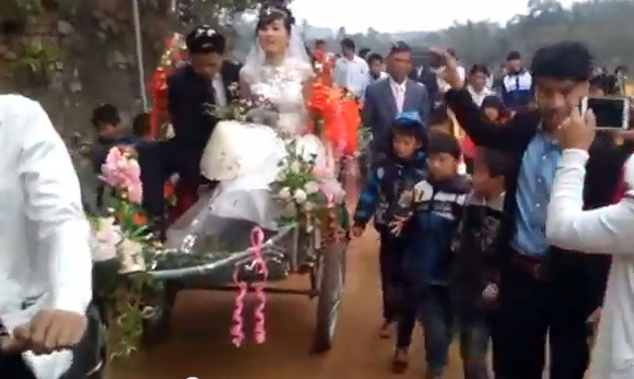 Rước dâu,phương tiện rước dâu,rước dâu 'ngọt ngào' nhất 2014