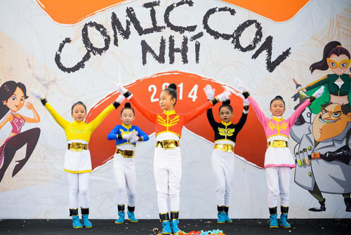 Comic Con Nhí, Tê Giác, Hoàng Bách