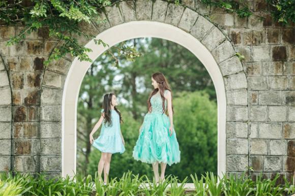Khánh Thi và Quán quân BNHV, Khánh Thi và Linh Hoa xinh như công chúa, Khánh Thi và Quán quân BNHV tại Đà Lạt

