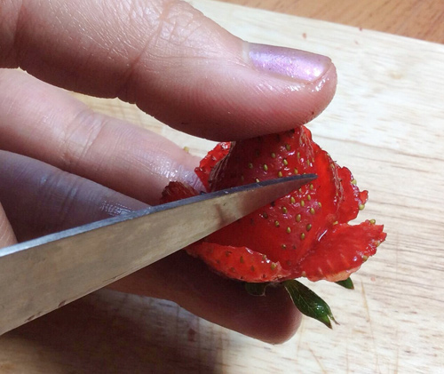 Giáng sinh,lễ giáng sinh,giáng sinh làm bánh gạo,bánh gạo cuộn dâu tây