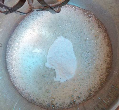 Giáng sinh,lễ giáng sinh,giáng sinh làm bánh gạo,bánh gạo cuộn dâu tây