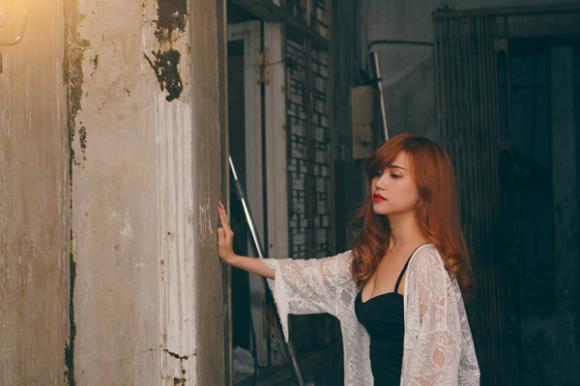 sao Việt, Sĩ Thanh, Sĩ Thanh hành hạ người yêu, MV Sĩ Thanh, MV Em sẽ buông tay
