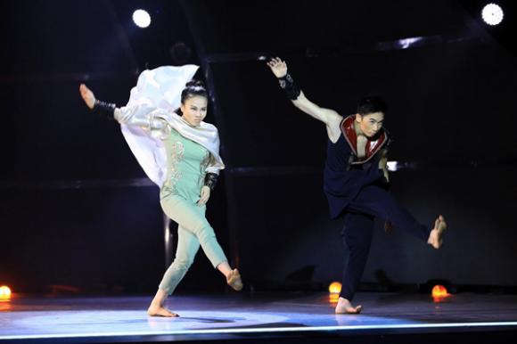 sao Việt, Thử thách cùng bước nhảy 2014, trường quay bị mất điện, Top 8 Thử thách cùng bước nhảy 2014 tranh tài
