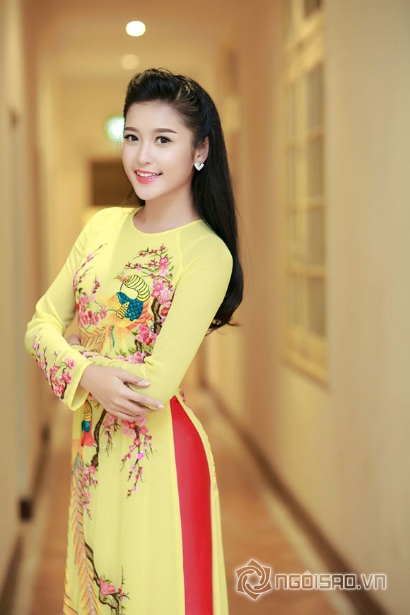 Huyền My,Á hậu Huyền My,ảnh thuở bé của Huyền My,Huyền My dễ thương