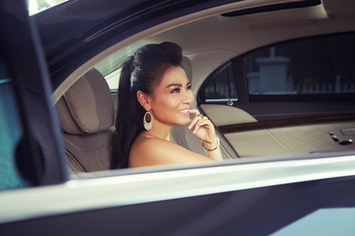 Thu Minh, Mercedes-Benz S-Class, Mercedes-Benz