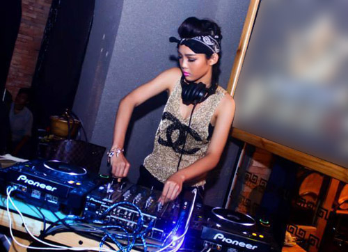 DJ Oxy, King Lady, Top 100 nữ DJ của thế giới