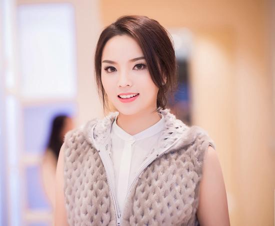 Kỳ Duyên, Thụy Vân, hoa hậu việt nam, sao việt