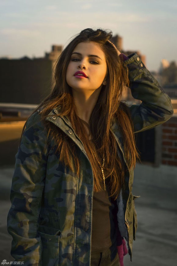 Selena Gomez,thời trang Selena Gomez,Selena Gomez trẻ trung,Selena Gomez quyến rũ,Justin Bieber