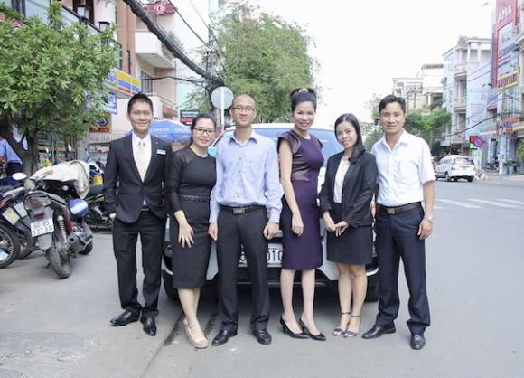 Hoa hậu Bùi Thị Hà, hoa hau bui thi ha, Bui Thi Ha, doanh nhân Bùi Thị Hà, những nữ giám đốc showbiz việt
