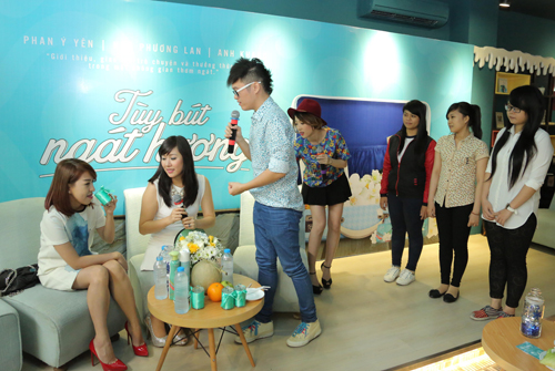 Tùy bút ngát hương, Hội sách, Phan Ý Yên, Nhà văn Anh Khang