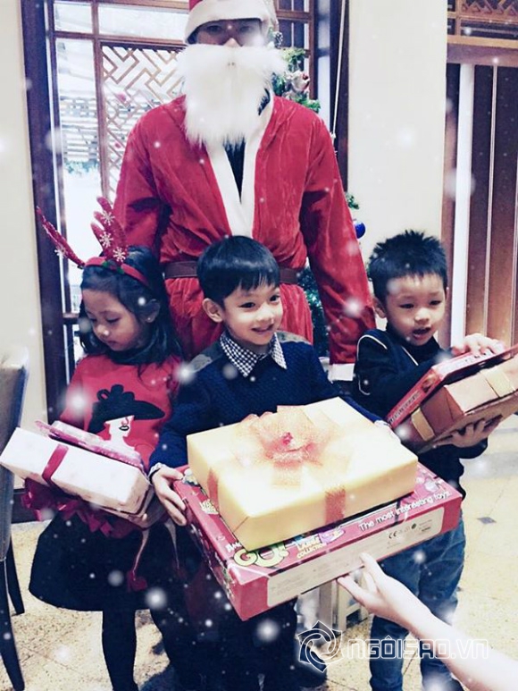 Hồ Ngọc Hà, Hà Hồ, Subeo, mẹ con Hà Hồ trượt băng, mẹ con Hà Hồ chơi Noel