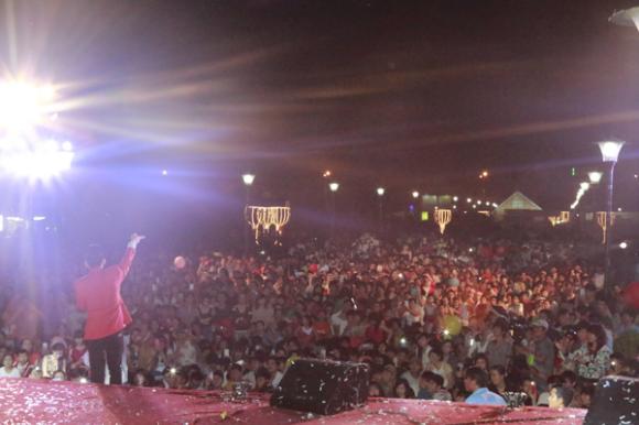 sao Việt, Quang Hà, bạn gái Quang Hà, Quang Hà tất bật chạy show, album Quang Hà