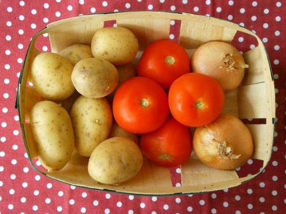 Cà chua, Thực phẩm có hại, Chế độ ăn uống