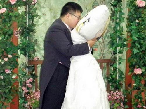 Đám cưới,đám cưới gây sốc,đám cưới kỳ lạ