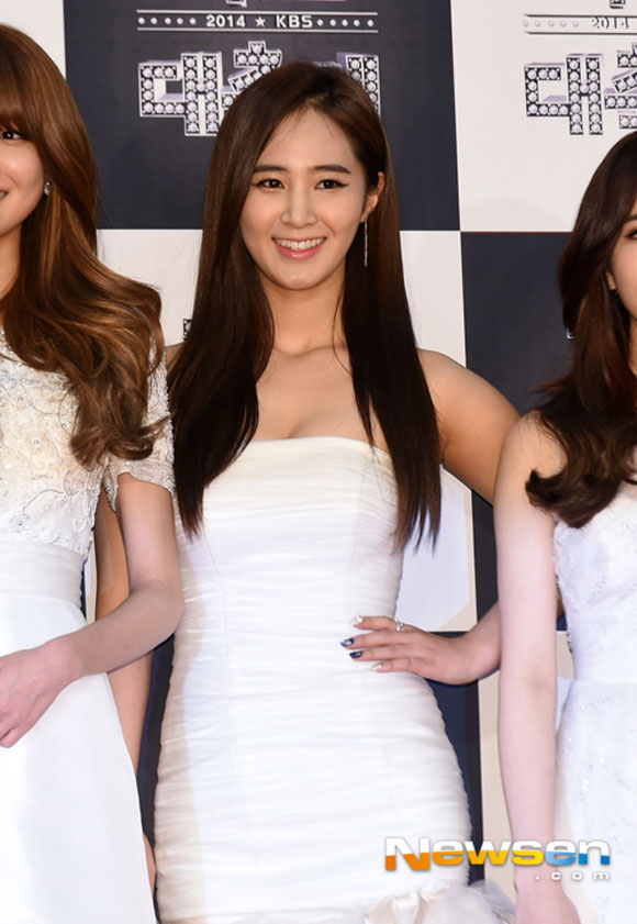 Seohyun,SNSD,KBS Gayo Daejun 2014,Seohyun bị rơi váy,Yoona,Taeyoen