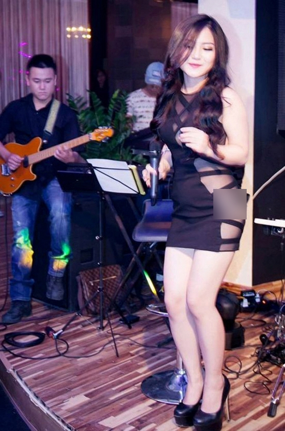 Trang phục,trang phục biểu diễn,trang phục biểu diễn của sao Việt