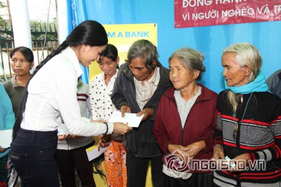 Trương Thị May, Ngọc Diễm, Hương Giang, Hoa hậu Hoàn vũ, từ thiện,  Miss Universe Việt Nam 2013 Trương Thị May