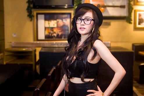 Lê Thị Huyền Anh,Bà Tưng