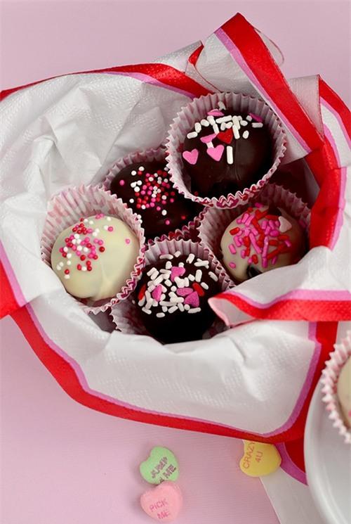 ngày Valentine,Valentine không chỉ có chocolate