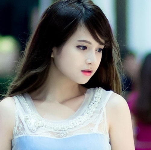 Macy Pine,Hot girl việt,Búp bê Barbie Việt
