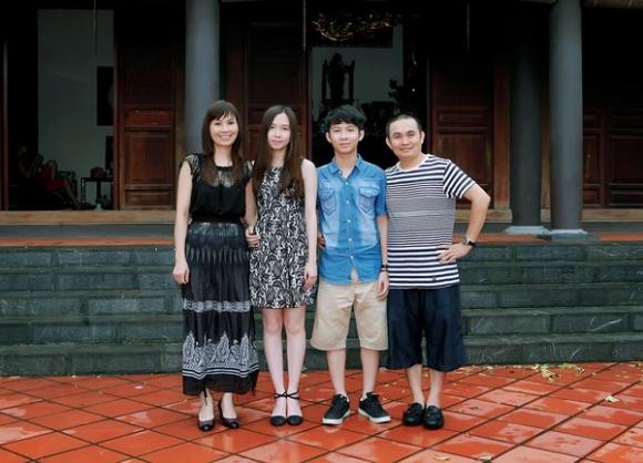 Ngắm những bà xã xinh đẹp của các sao