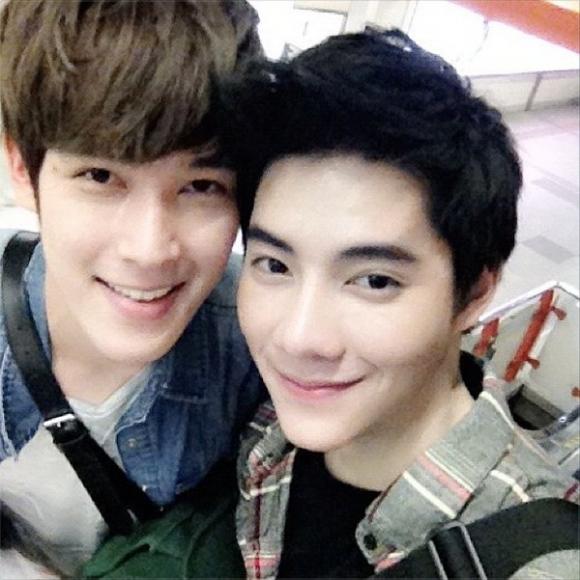 Những cặp đồng tính tuổi teen của Châu Á