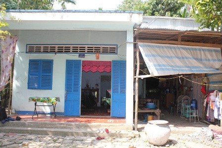 Vụ án hiếp dâm,Yêu râu xanh,Hiếp dâm cụ bà 80