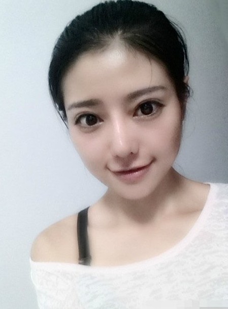 Hot girl Trung Quốc,Cô bé Trà sữa,Nữ sinh xinh đẹp