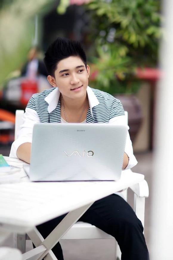 Những con đường đi vào showbiz của các sao