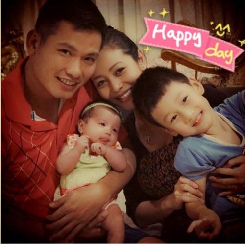Jennifer Phạm,Kim Hiền,Showbiz việt